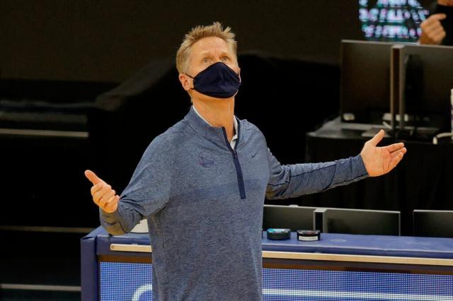 开云登录-为年轻交学费 勇士的挣扎赛季给科尔上了三节课